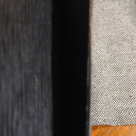 Louis Vuitton Black Epi Clutch Bag - Picture 12 of 16